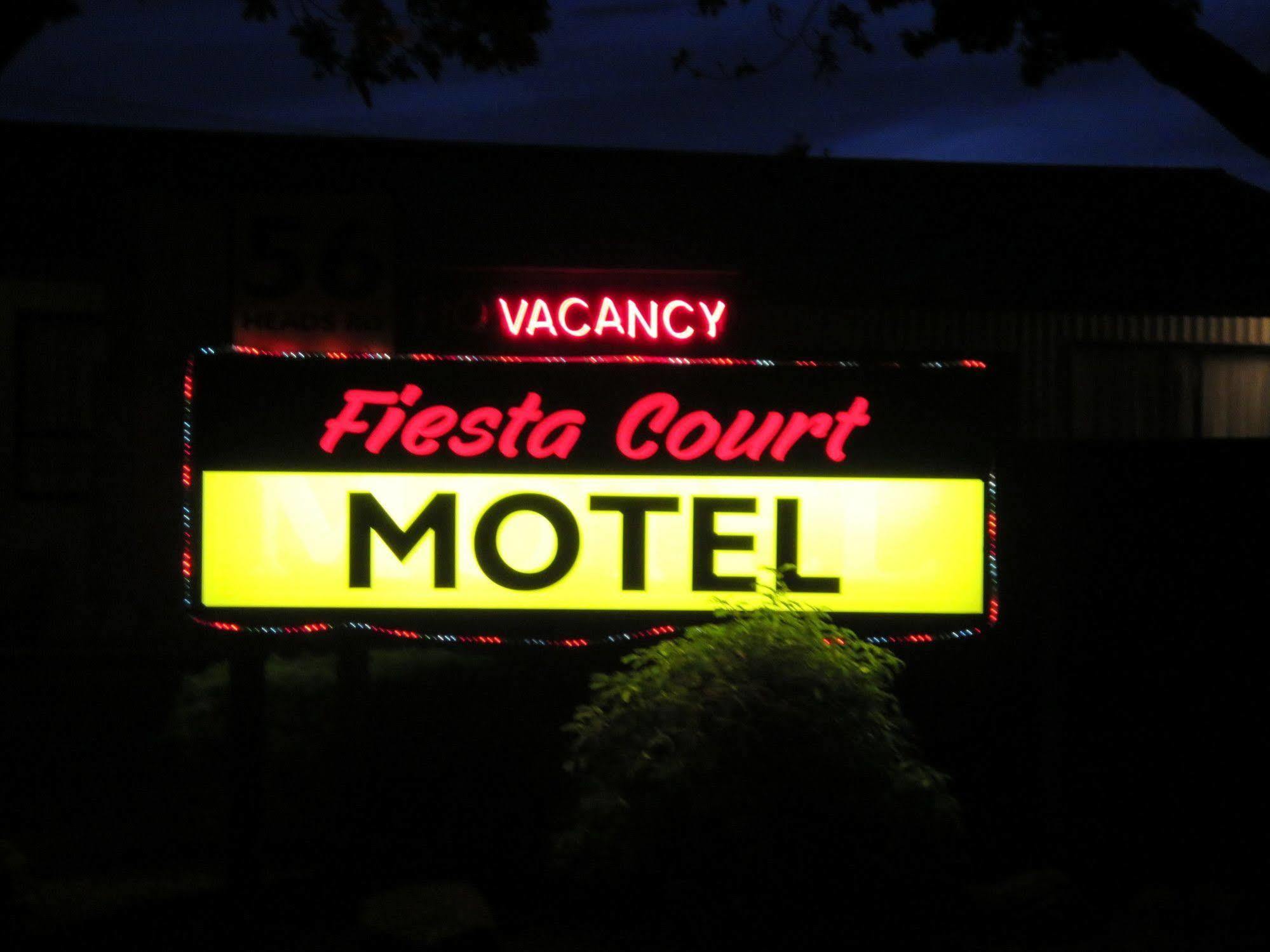 Fiesta Court Motel Whanganui Eksteriør billede